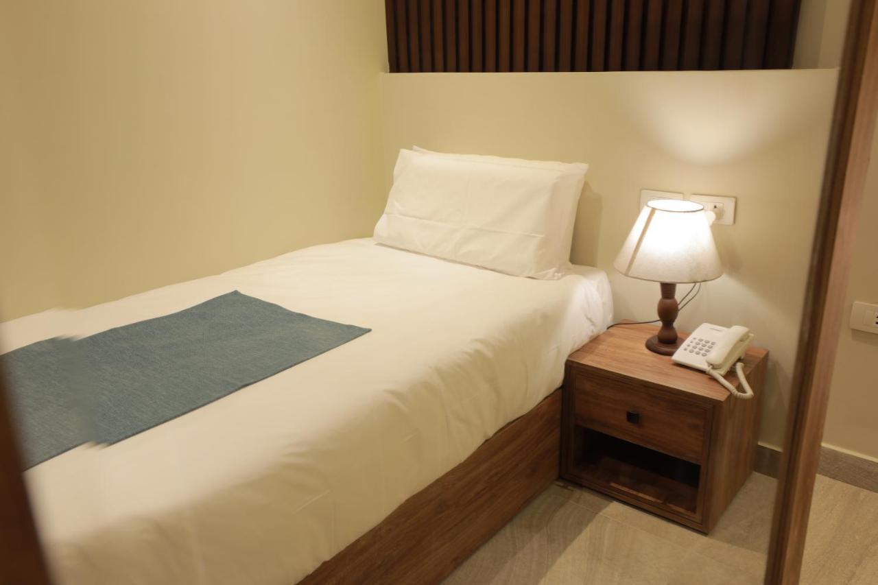 New Pyramid Front Hotel Al Kawm al Akhdar Екстериор снимка